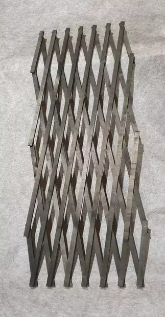 KÖYNNÖSSÄLEIKKÖ 0,9 x 2 M MUSTA - Tuenta- ja sidontatarvikkeet - 6430040626290 - 1